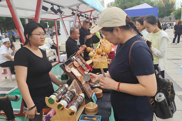 1753066693147876.jpg 111.jpg