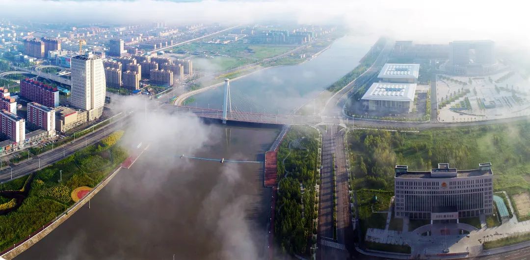 (航拍霍林郭勒 来源:霍林郭勒市融媒体中心) 图片