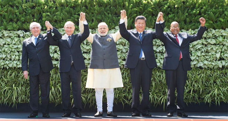 习近平出席金砖国家领导人第八次会晤