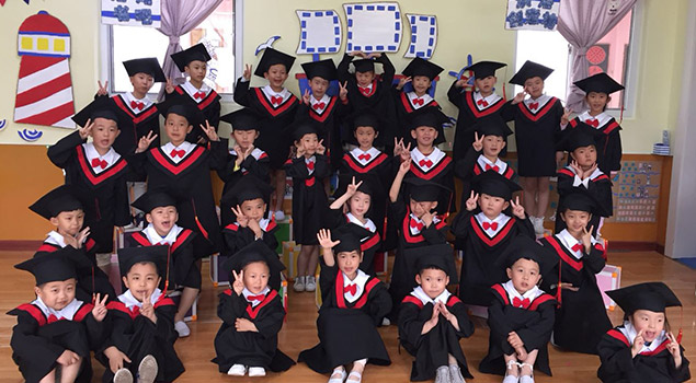 科区第一幼儿园诗朗诵《小纸船》